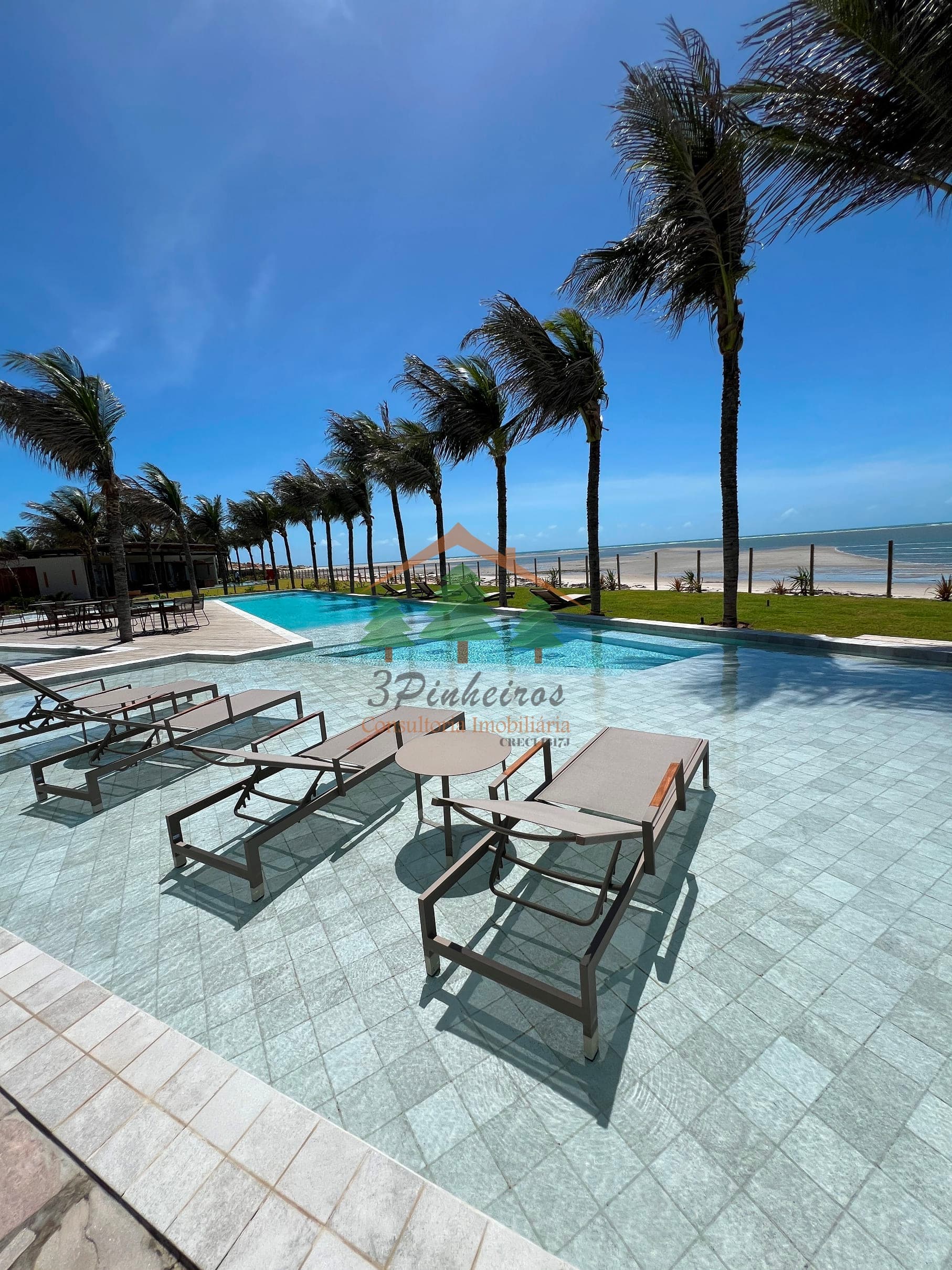 Casa à venda na Canto da Barra em Fortim-Ceará – piscina