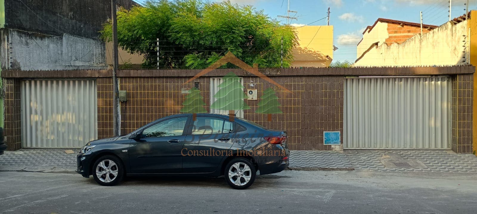 Excelente Casa à Venda no Montese: Espaço, Conforto e Localização Central — Fortaleza — foto 1
