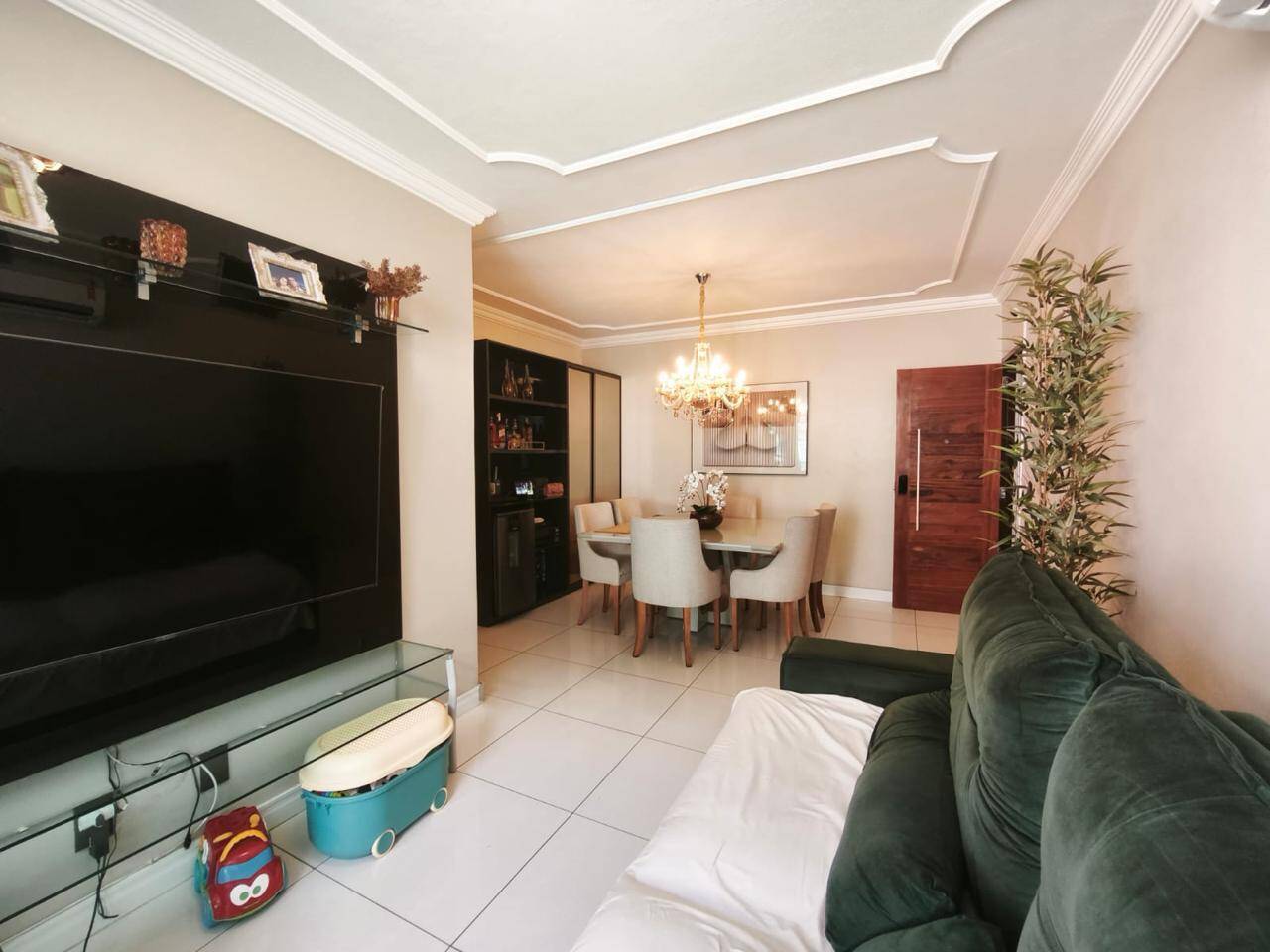 Apartamento à venda com 3 quartos, 87m² - Foto 4