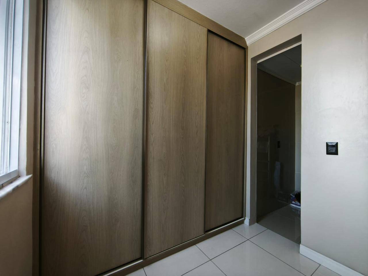 Apartamento à venda com 3 quartos, 87m² - Foto 10