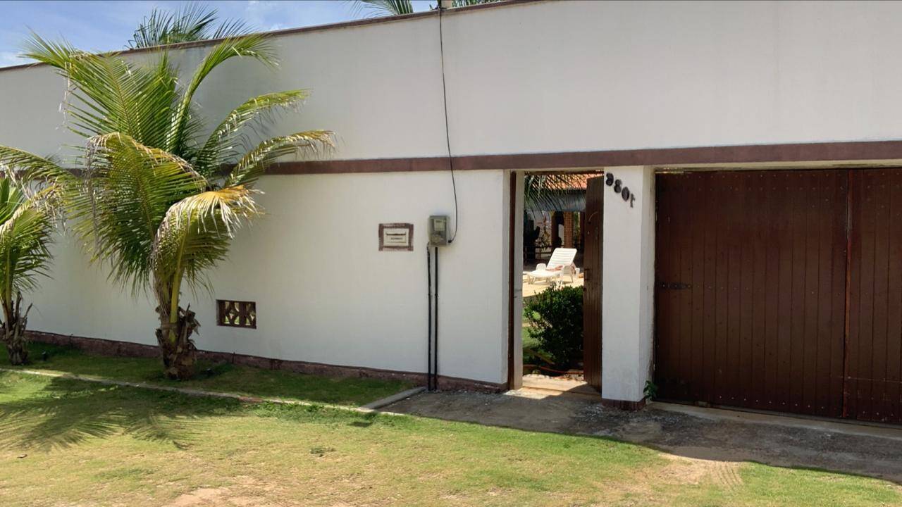Casa à venda com 3 quartos, 200m² - Foto 2