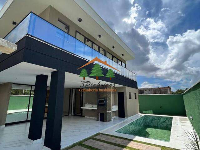 #606 - Casa para Venda em Eusébio - CE - 2
